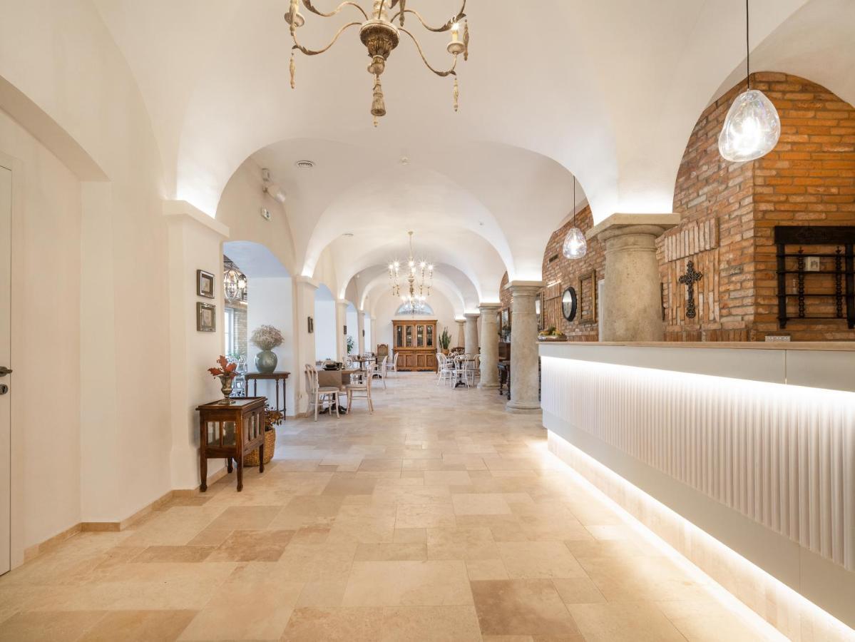 Arkady Hof Hotel Stupava Εξωτερικό φωτογραφία